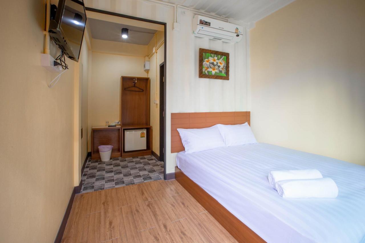 Tuscany Land Resort Donmuang Bangkok Bagian luar foto